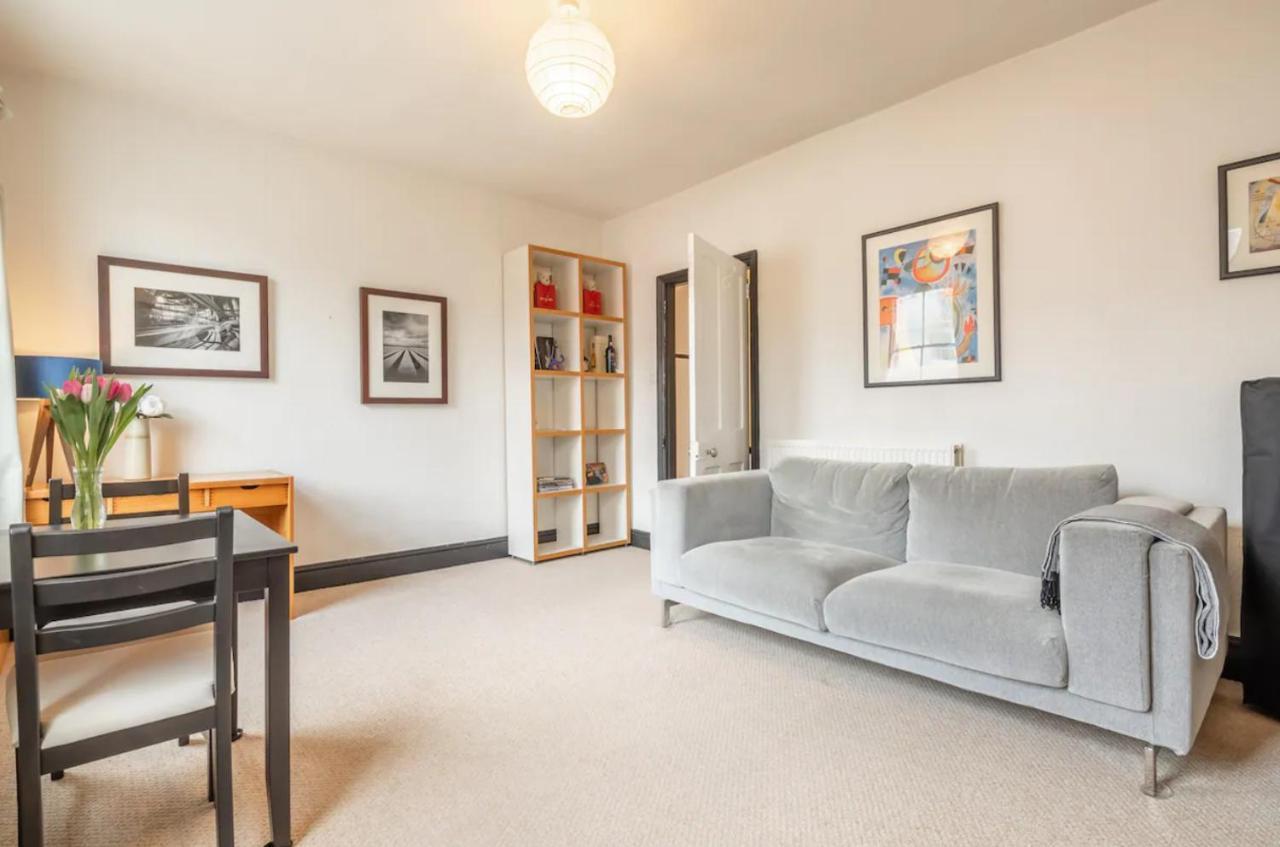 Bright & Airy Flat - Pass The Keys Apartment Cambridge (Cambridgeshire)